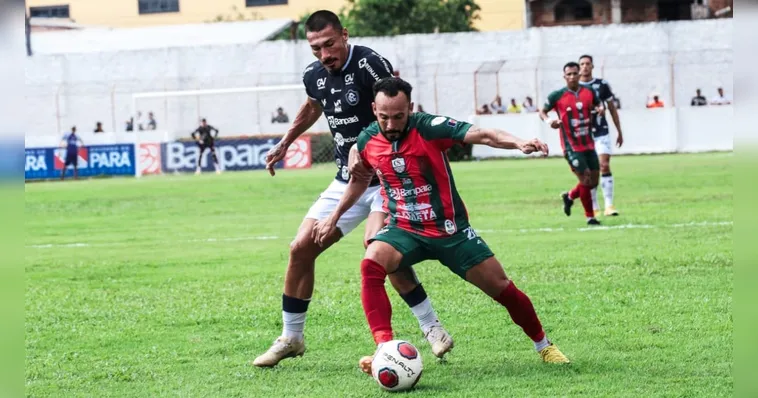 Imagem ilustrativa da notícia Remo: Jogadores passaram mal e vomitaram com calor em Cametá