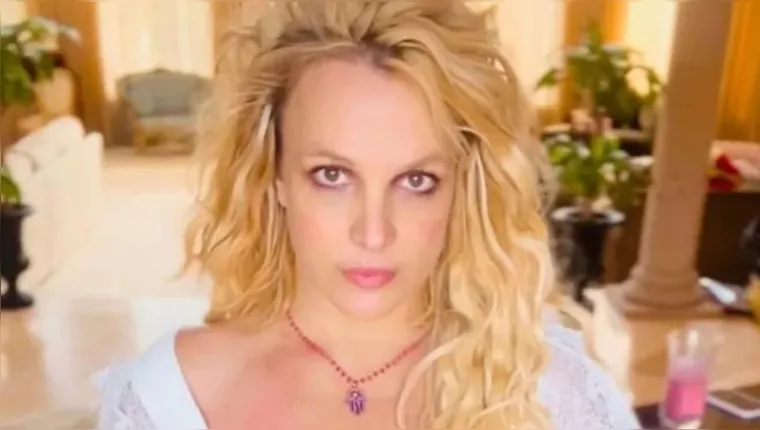 Imagem ilustrativa da notícia Britney exclui Instagram e fãs surtam e chamam a polícia
