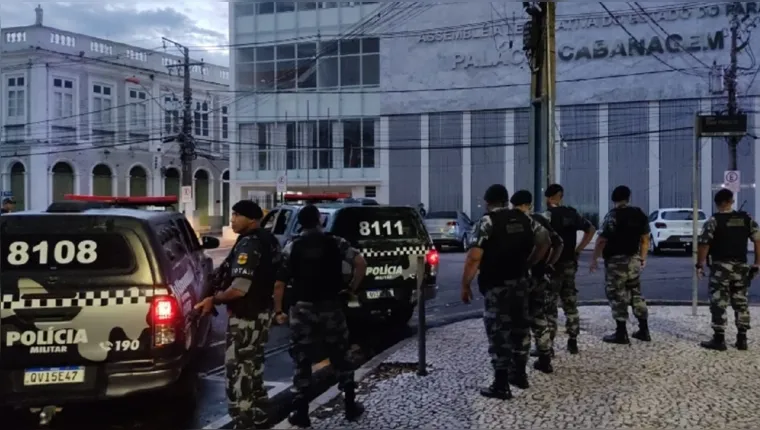 Imagem ilustrativa da notícia Após terrorismo em Brasília, PM protege prédios em Belém