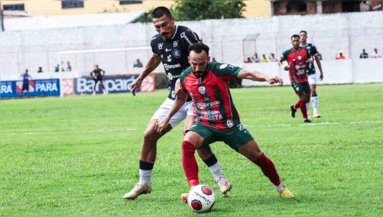 Imagem ilustrativa da notícia Remo: Jogadores passaram mal e vomitaram com calor em Cametá