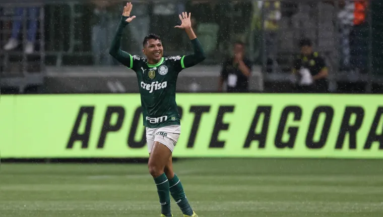 Imagem ilustrativa da notícia Palmeiras vence São Bernardo com gol de Rony e vai às semis