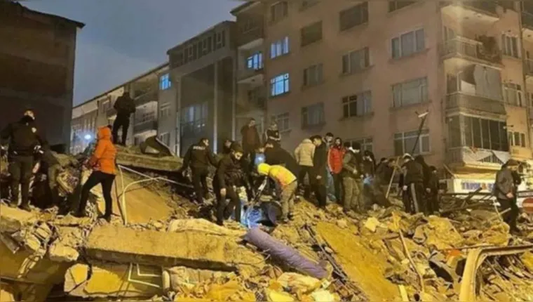 Imagem ilustrativa da notícia Tremor de 6,3 atinge Turquia e Síria 14 dias após tragédia