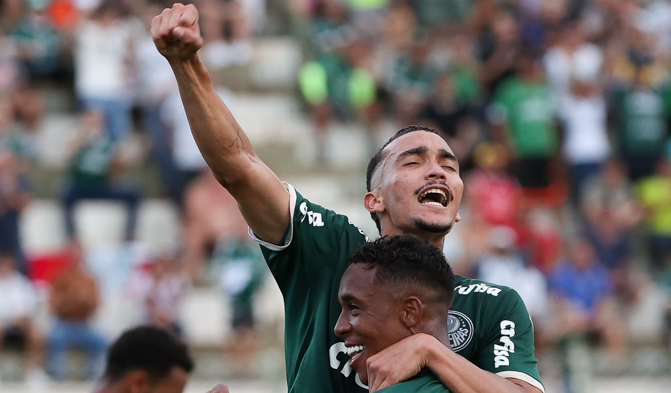 Palmeiras goleia Sampaio, segue 100% e avança na Copinha