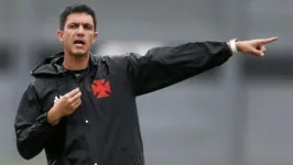 Atualmente comandado por Maurício Barbieri, o Vasco trocou de treinador 11 vezes desde 2020.