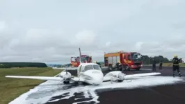 Avião do Corpo de  Bombeiros faz pouso forçado após falha mecânica.