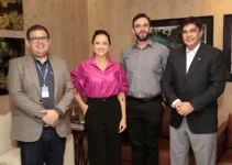 O vice-presidente do Grupo RBA, Camilo Centeno, e diretor comercial do Grupo RBA, Nilton Lobato, receberam os diretores da Unimed Belém Liane Rodrigues e Alan Cavalcante.