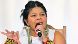 Segundo a ministra Sonia Guajajara, a saída deve ser feita de forma pacífica