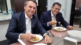 Imagem ilustrativa da notícia Assessor de Bolsonaro admite certificado falso de vacina