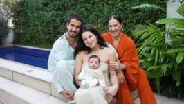 A atriz com os filhos Enzo, Sophia e Luca