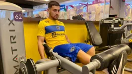 Ao lado de parte do elenco bicolor, João Vieira realizou treino regenerativo na academia F. Scherer Fitness, na manhã desta terça-feira (9), em Florianópolis.
