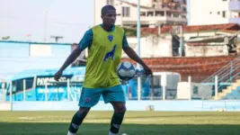 Em sua segunda passagem pelo Paysandu, em abril deste ano, Léo Baiano ficou apenas uma semana no clube.