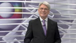 O meme viralizou na voz de Sérgio Chapelin, jornalista que apresentava o programa na época.