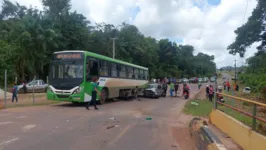 Acidente ocorreu na manhã desta quinta-feira (30)