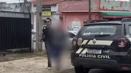 A Polícia Civil divulgou as imagens do momento da prisão do religioso