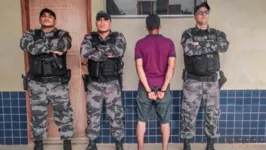 Durante patrulhamento de rotina os policiais militares observaram um homem em atitude suspeita no centro da cidade de Tucumã.