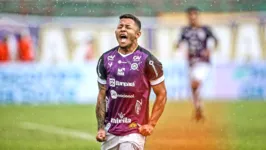 Remo não jogava bem após o empate, foi quando Ronald colocou os azulinos na frente do Japiim, novamente