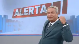 Sikêra Jr retoma apresentação do Alerta