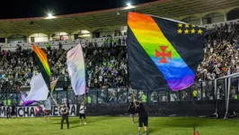 Vasco faz campanha contra a homofobia nos estádios