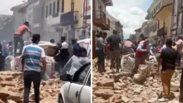 Prédios e casas ficaram destruídos após o forte tremor