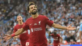 O artilheiro Mohamed Salah comanda o ataque do Liverpool, contra o Leeds, nesta segunda-feira (17). Veja o horário e onde assistir ao jogo.