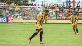 Daniel Jesus foi um dos quatro jogadores dispensados pela diretoria castanhelense nesta terça-feira (21).