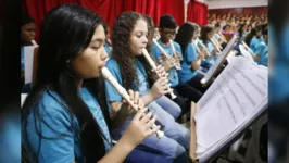 O Projeto desenvolvido pela Fundação Amazônica de Música com patrocínio do Instituto Cultural Vale atende atualmente cerca de 300 crianças e adolescentes da Região Metropolitana de Belém.