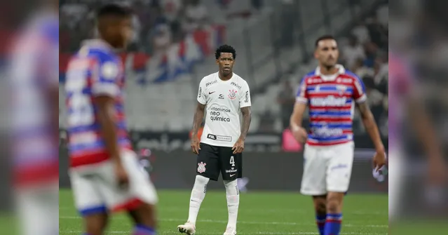 Imagem ilustrativa da notícia Corinthians evita derrota em casa e empata com o Fortaleza