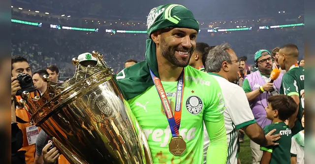 Imagem ilustrativa da notícia Weverton revela aposta solidária com jogador do Palmeiras