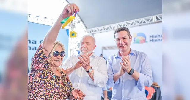 Imagem ilustrativa da notícia Ministro Jader Filho entrega mais de 300 moradias em Recife