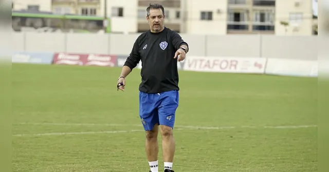Imagem ilustrativa da notícia Paysandu encara Figueirense com estreia de Marquinhos Santos