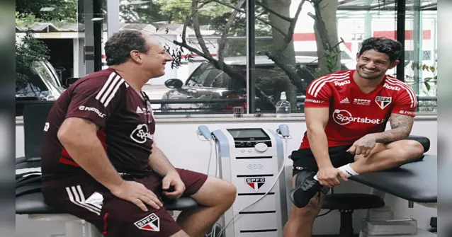 Imagem ilustrativa da notícia Ceni fala sobre interesse do São Paulo em Alexandre Pato