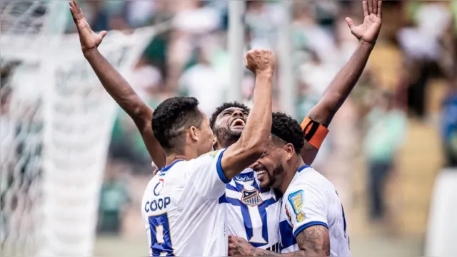Imagem ilustrativa da notícia Zebra: Palmeiras perde Água Santa tem vantagem na final