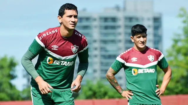 Imagem ilustrativa da notícia Jogadores do Fluminense encontram torcedores em Belém