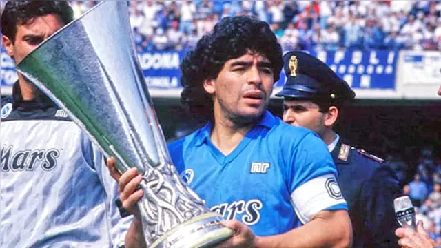 Imagem ilustrativa da notícia Torcida do Napoli está pronta para se juntar a Maradona