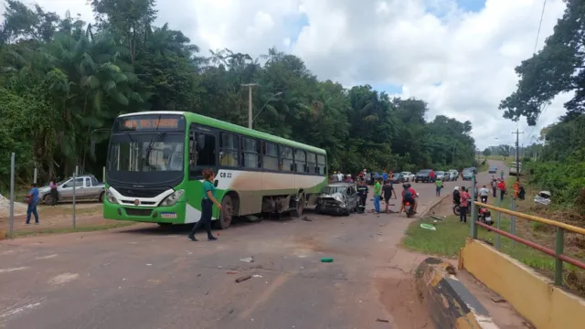Imagem ilustrativa da notícia Vídeo: engavetamento de veículos faz vítimas em Barcarena