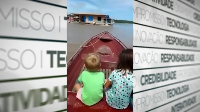 Imagem ilustrativa da notícia Vídeo: pescador transporta casa pelo rio no Marajó 