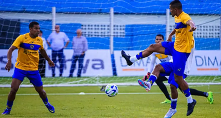 Imagem ilustrativa da notícia Justiça libera trio do Paysandu para final da Copa Verde