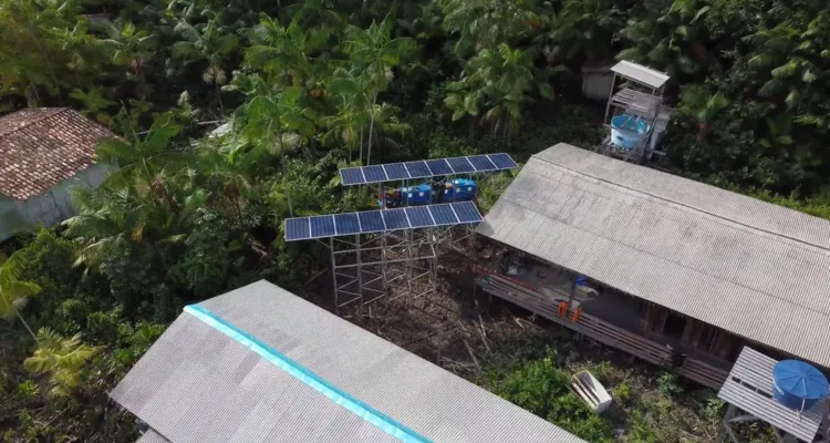 Imagem ilustrativa da notícia Luz elétrica chega às comunidades isoladas da Amazônia