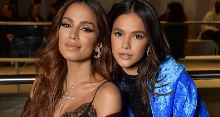 Imagem ilustrativa da notícia Anitta e Bruna Marquezine são flagradas juntas e web reage