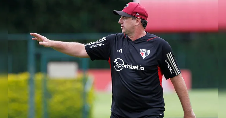 Imagem ilustrativa da notícia São Paulo anuncia demissão do técnico Rogério Ceni