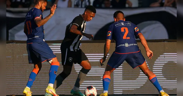 Imagem ilustrativa da notícia Sondado pelo Paysandu, atacante embarca para Belém