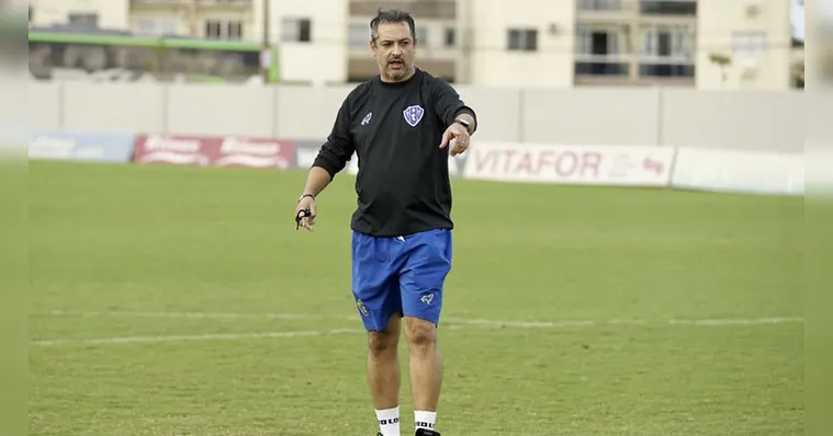 Imagem ilustrativa da notícia Paysandu encara Figueirense com estreia de Marquinhos Santos