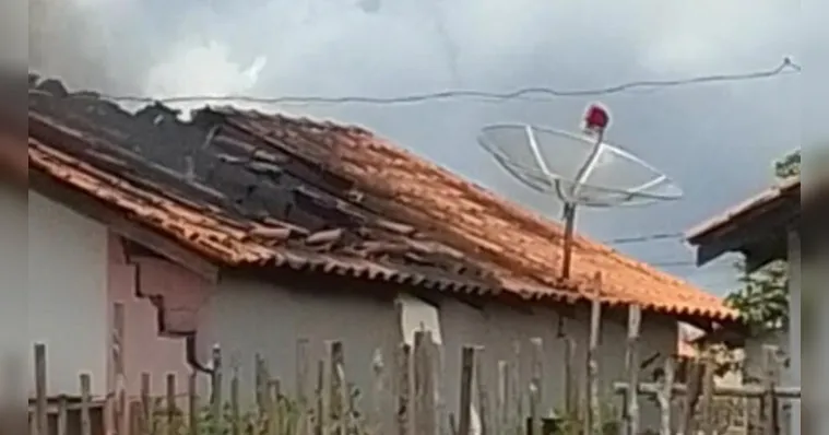 Imagem ilustrativa da notícia Vídeo: homem incendeia casa em Cametá e motivo seria ciúmes