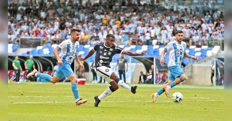 Imagem ilustrativa da notícia Muriqui comenta gol histórico e pede respeito ao Paysandu