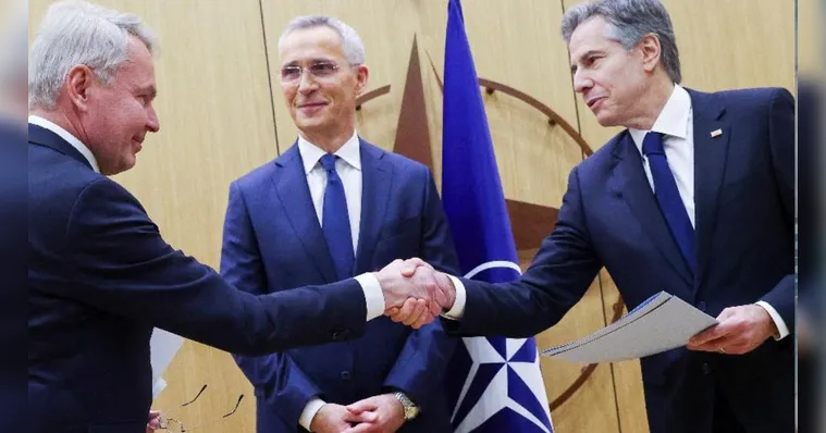 Imagem ilustrativa da notícia Finlândia se une à Otan e Rússia deve responder à adesão 