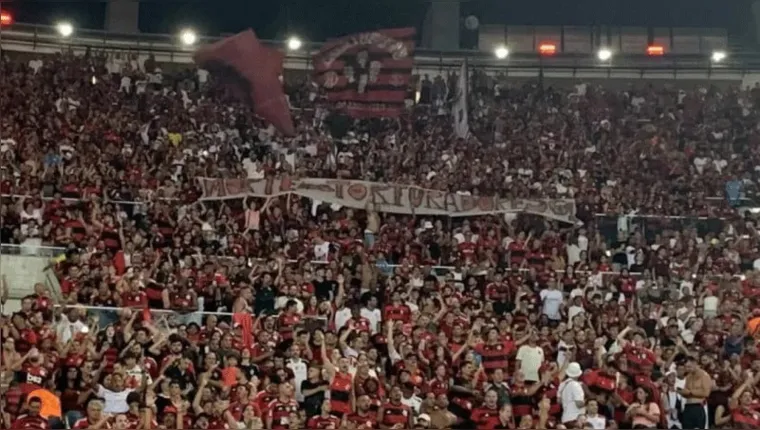 Imagem ilustrativa da notícia Torcedores do Flamengo são punidos após faixa contra tortura