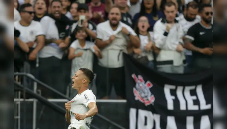 Imagem ilustrativa da notícia Corinthians vence Cruzeiro na estreia do Brasileirão