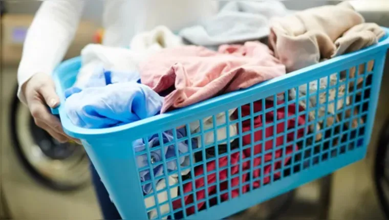 Imagem ilustrativa da notícia Quantas vezes dá para usar a mesma roupa sem lavar? Confira!
