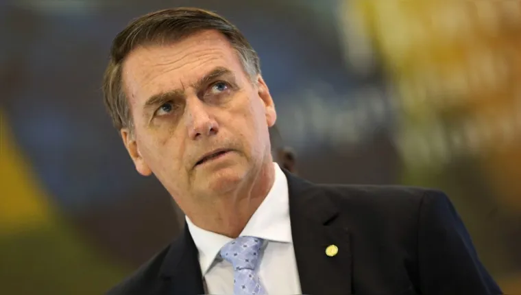 Imagem ilustrativa da notícia Enfermeira cedeu senha para chefe apagar vacina de Bolsonaro