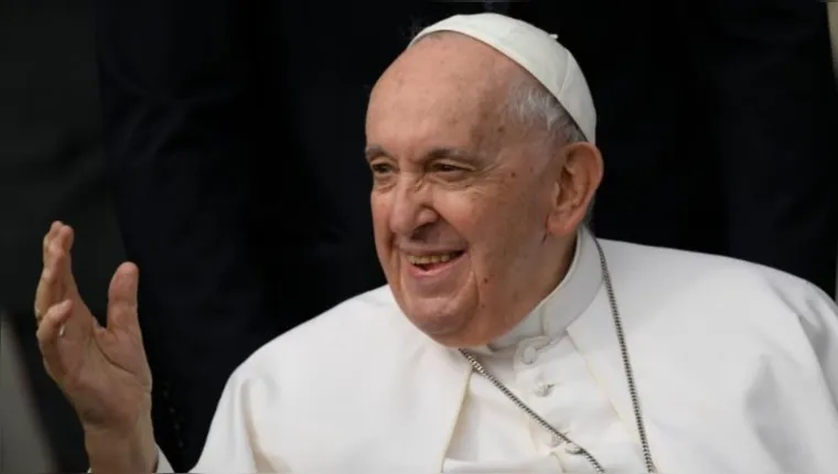 Imagem ilustrativa da notícia Papa Francisco deve ter alta neste sábado, diz Vaticano